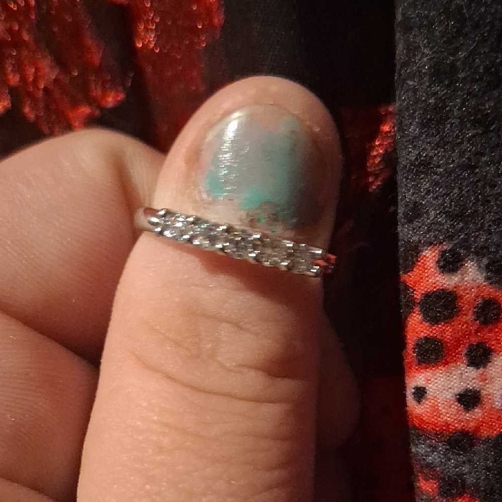 Elegant Silver Band Ring